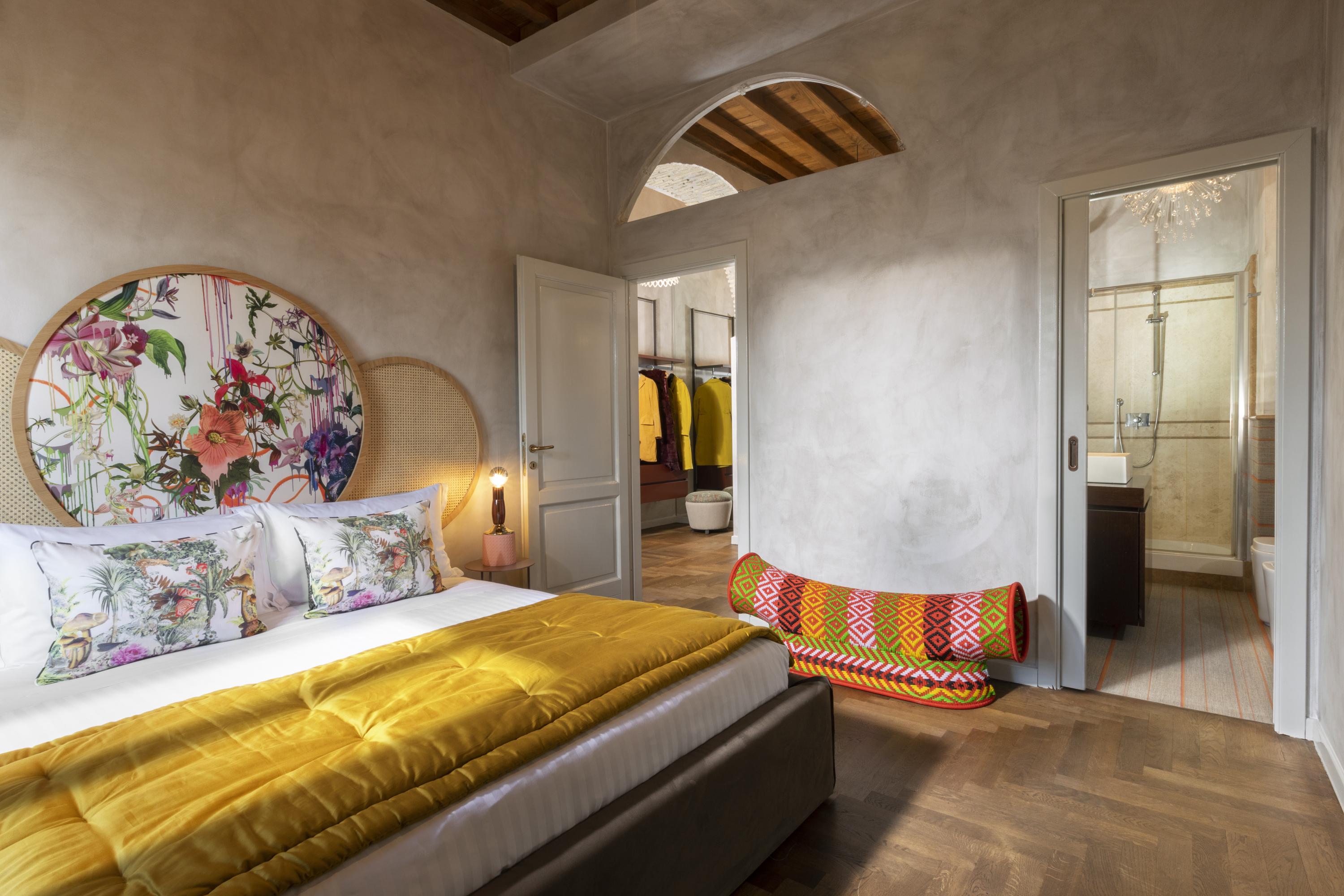 Palm - Small Luxury Of The World Rom